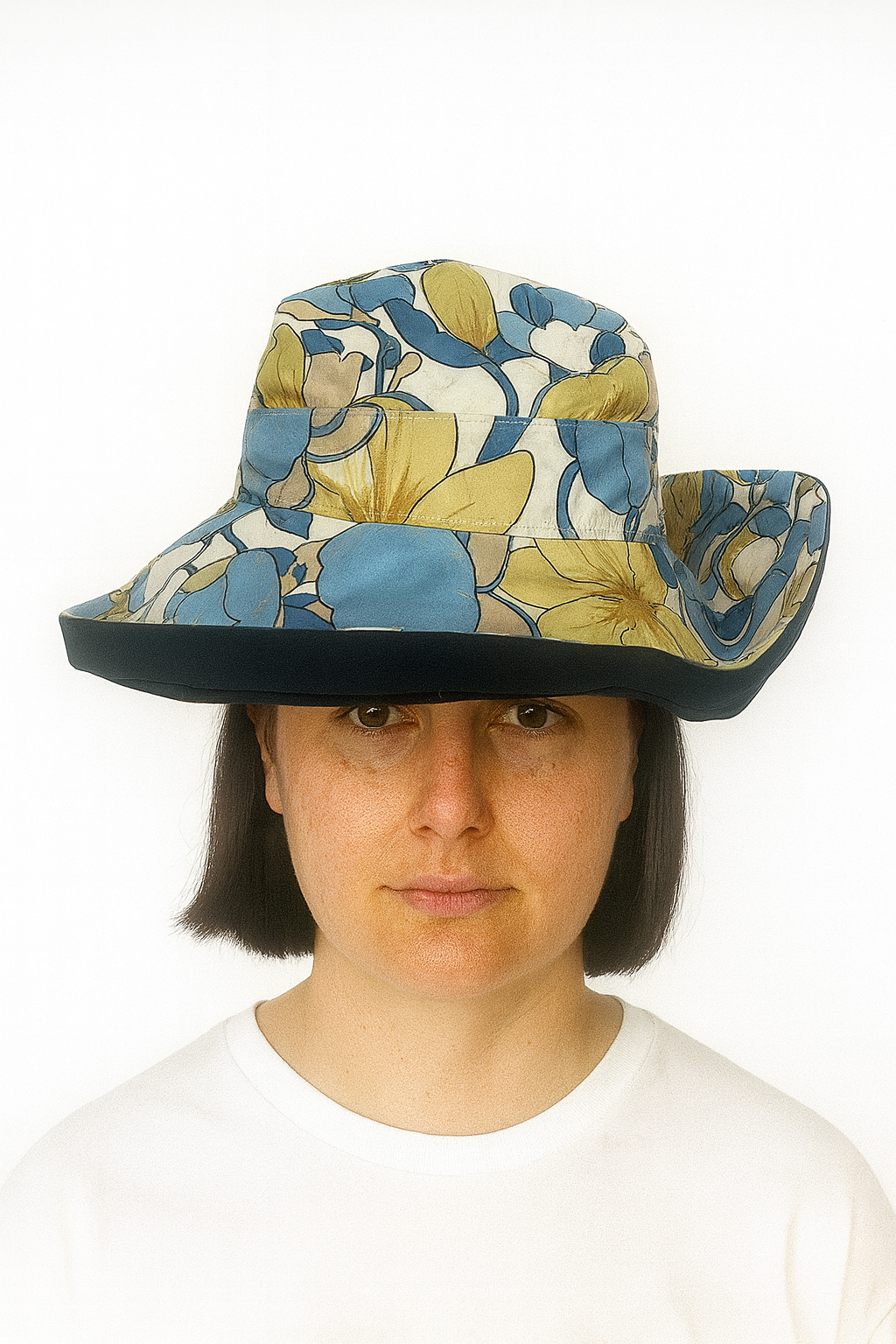 Bucket Hat – Floral/ Reversable